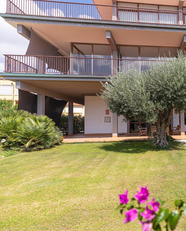 Villa Arrecifes Fertilia Exterior foto